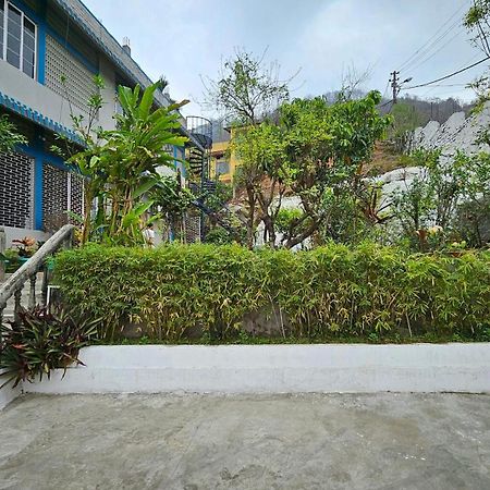 Nilachal Homes Гувахати Экстерьер фото