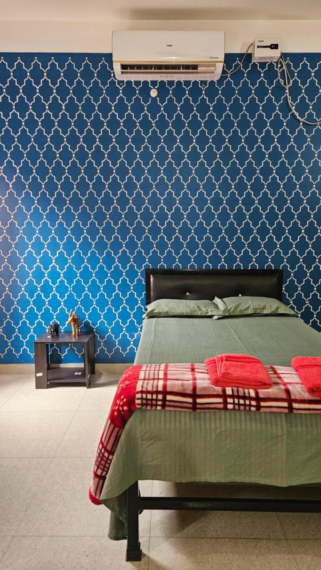 Nilachal Homes Гувахати Экстерьер фото